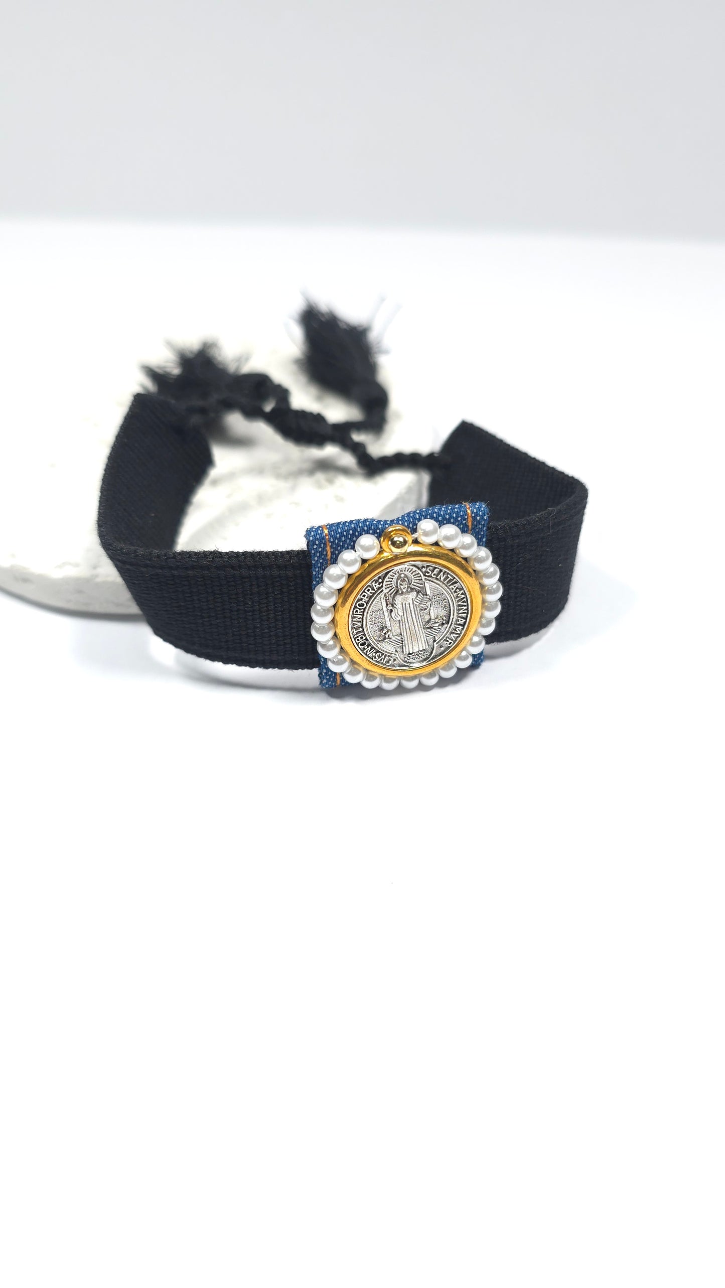 Pulsera Protectora San Benito