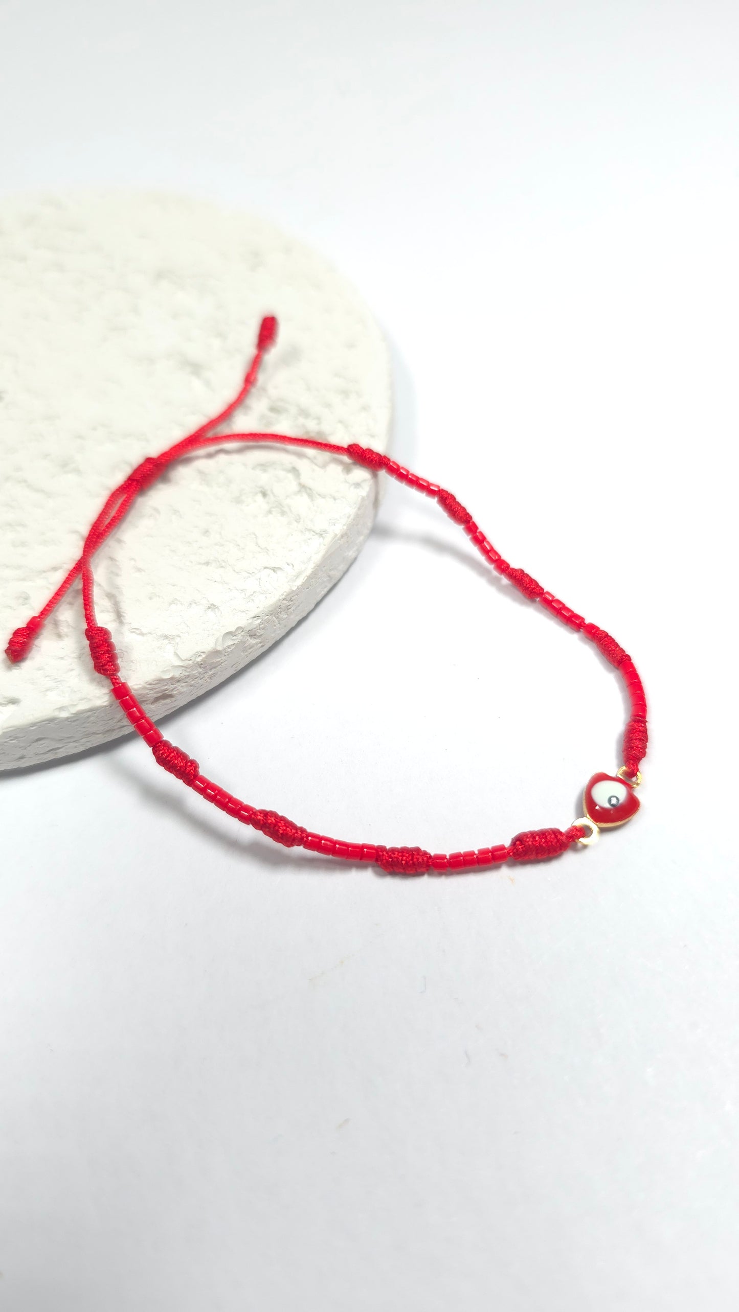 Pulsera Hilo Rojo de Protección con Ojo Turco