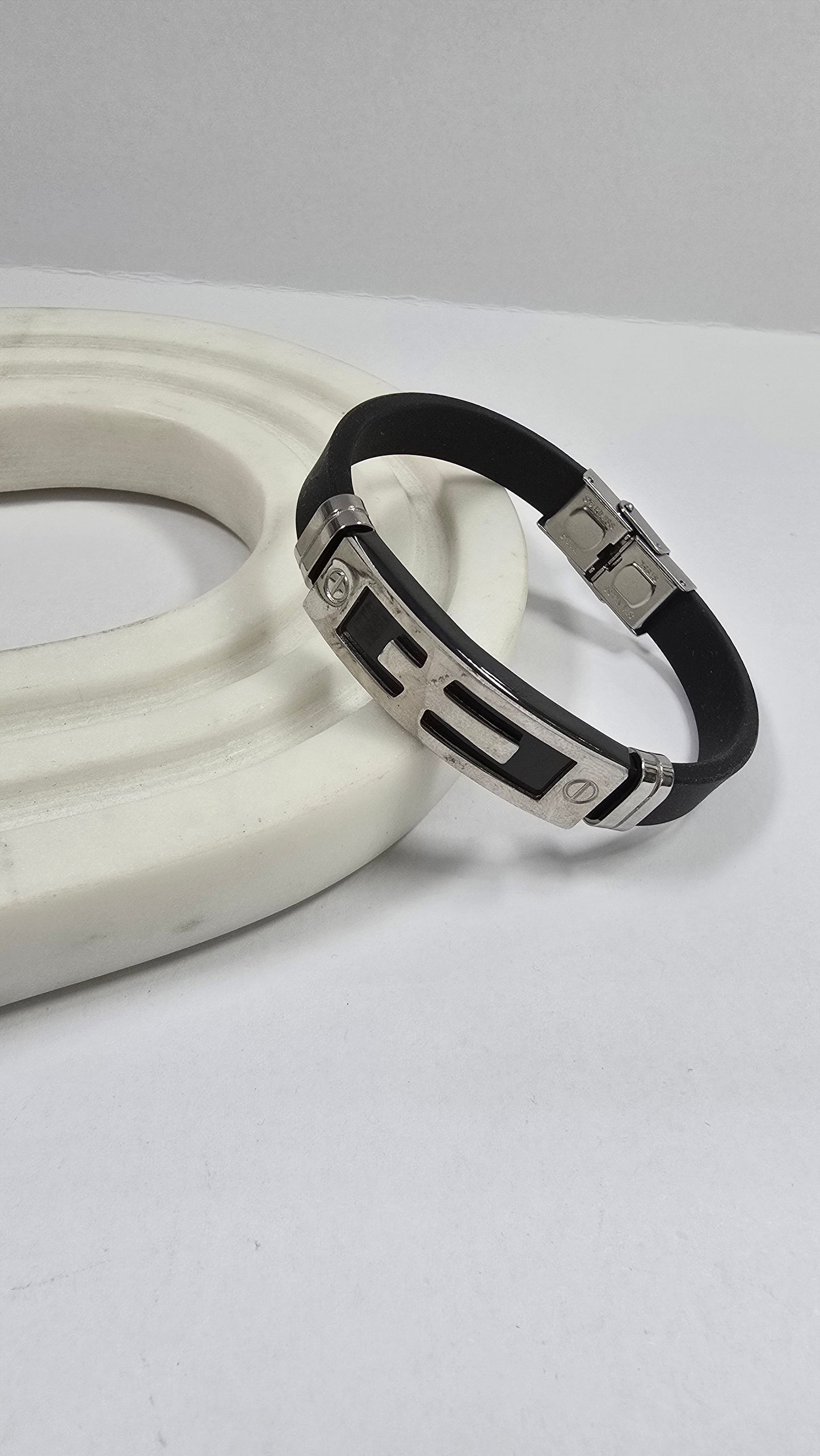 Pulsera Geométrica "Malla" | Acero y Caucho