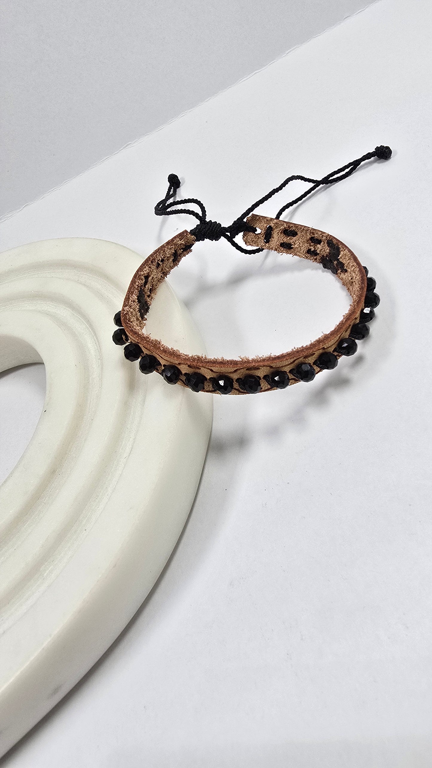 Pulsera Leopardo en Cuero y Ónice