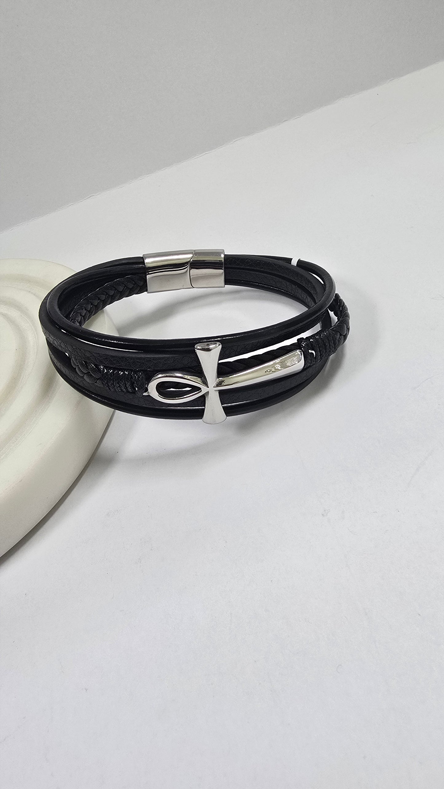 Brazalete Cruz Egipcia "Ankh" de Estilo Urbano