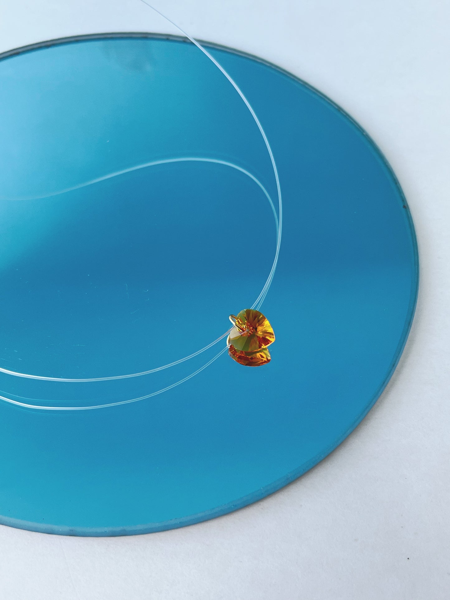 Collar invisible Ámbar