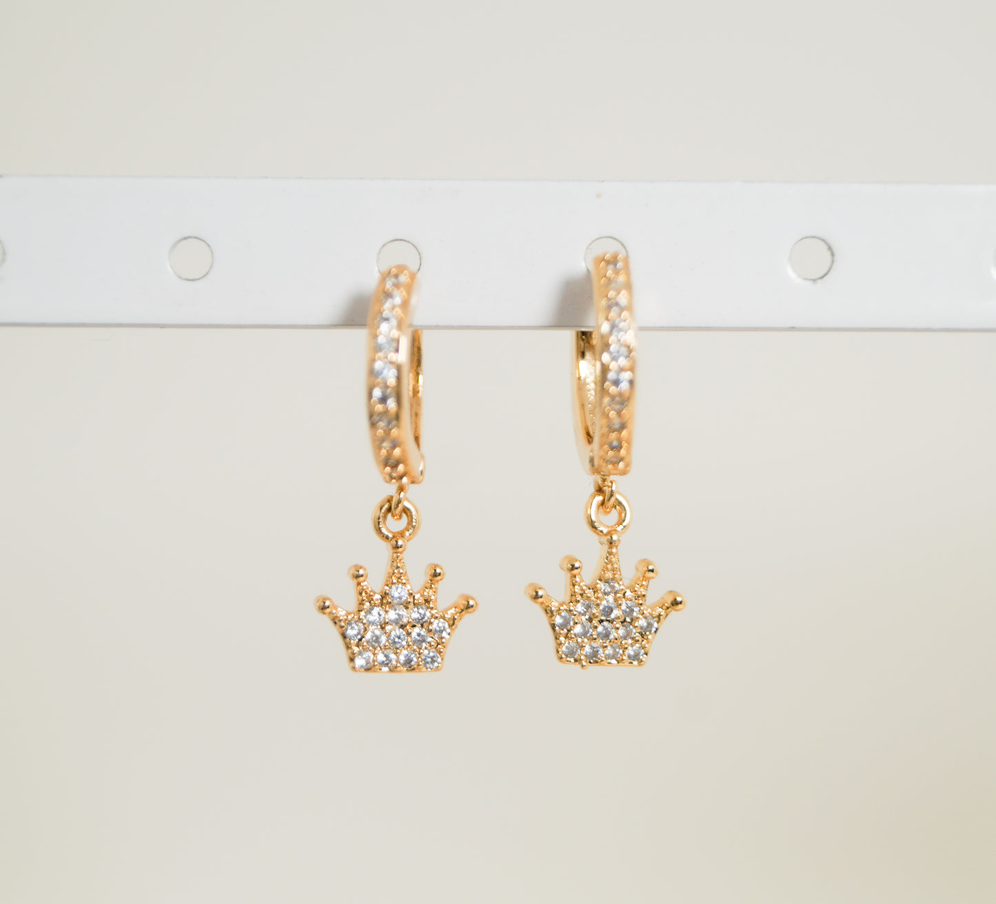 Huggies corona reina