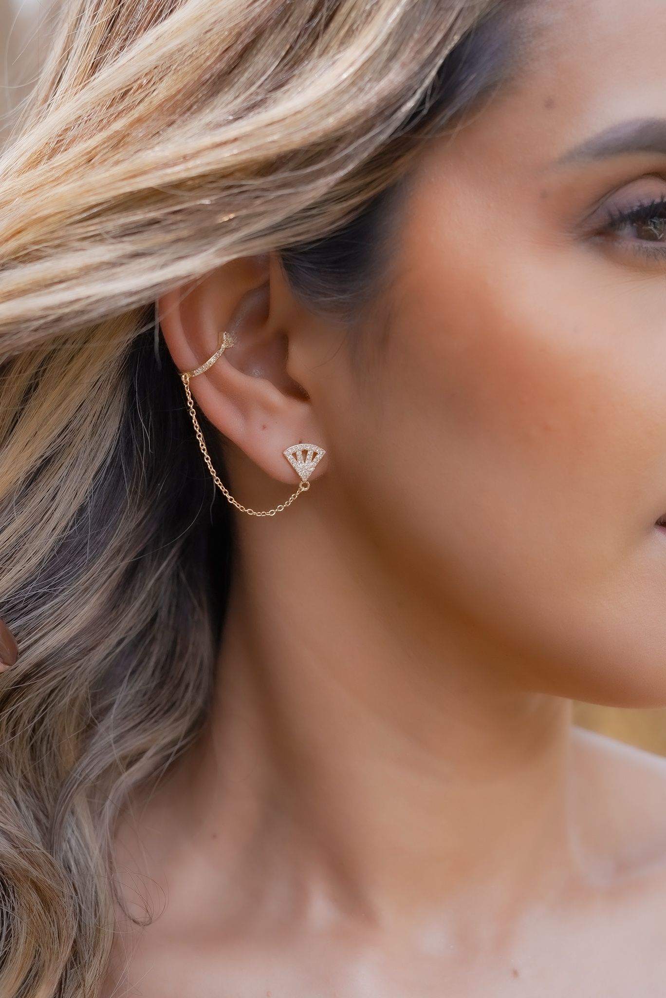 Orejera en Baño De Oro de 24K