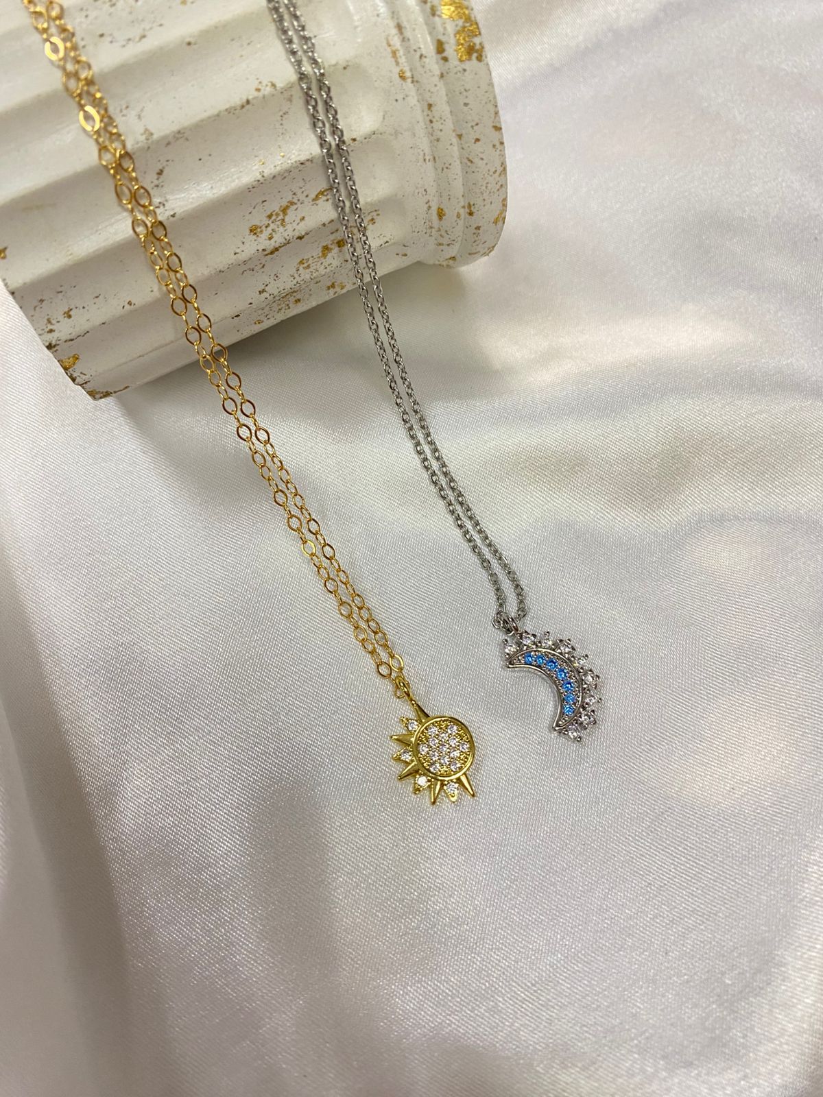 Collar de Pareja Sol y Luna