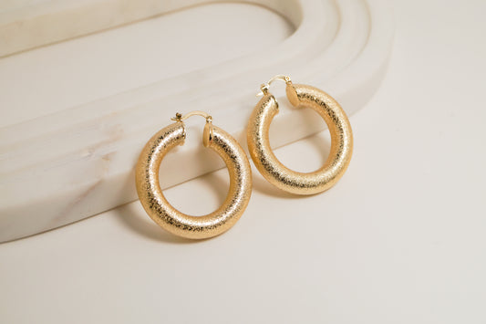 Argollas Escarchadas con Baño de Oro 24K