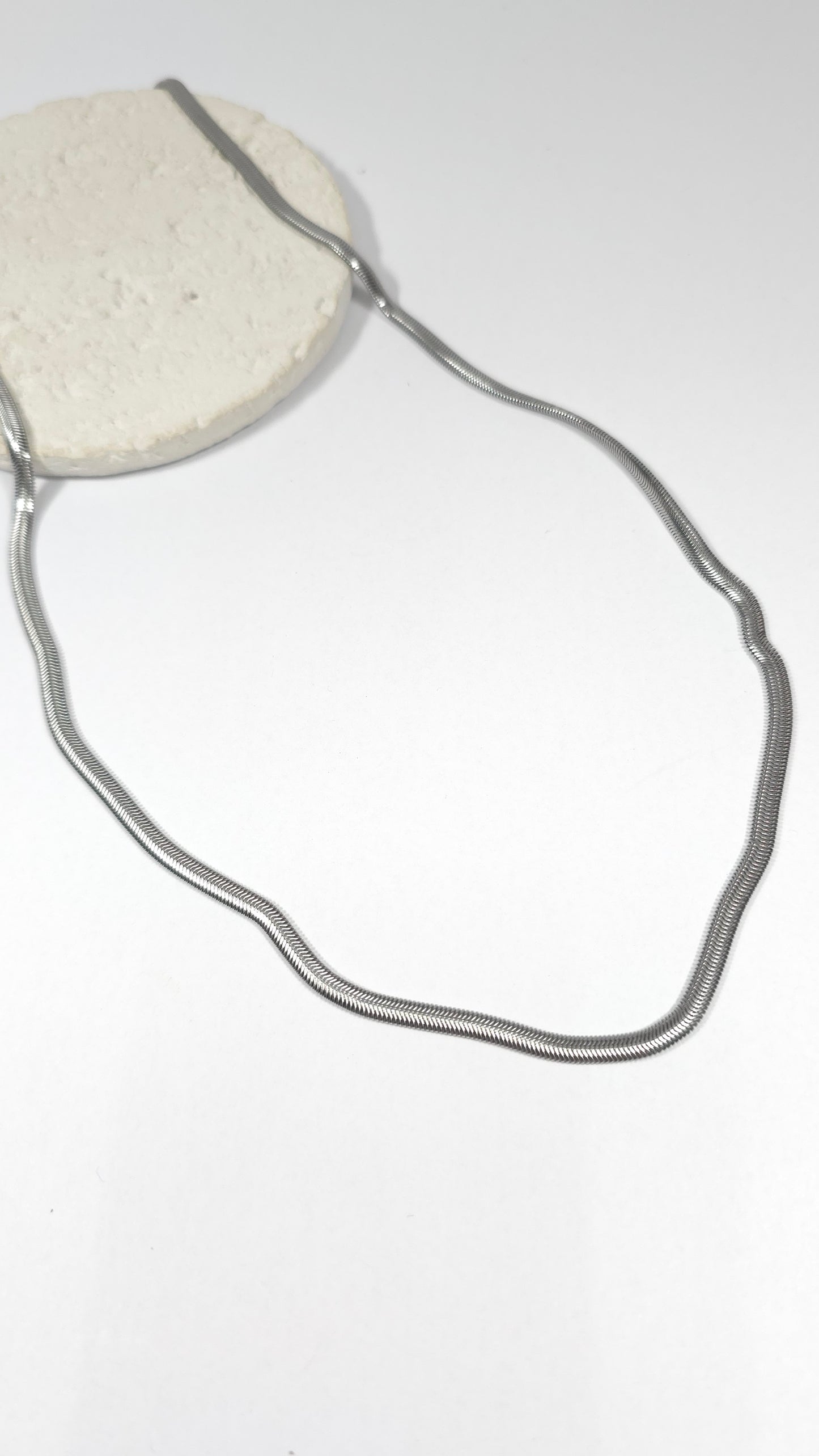 Collar cadena de serpiente