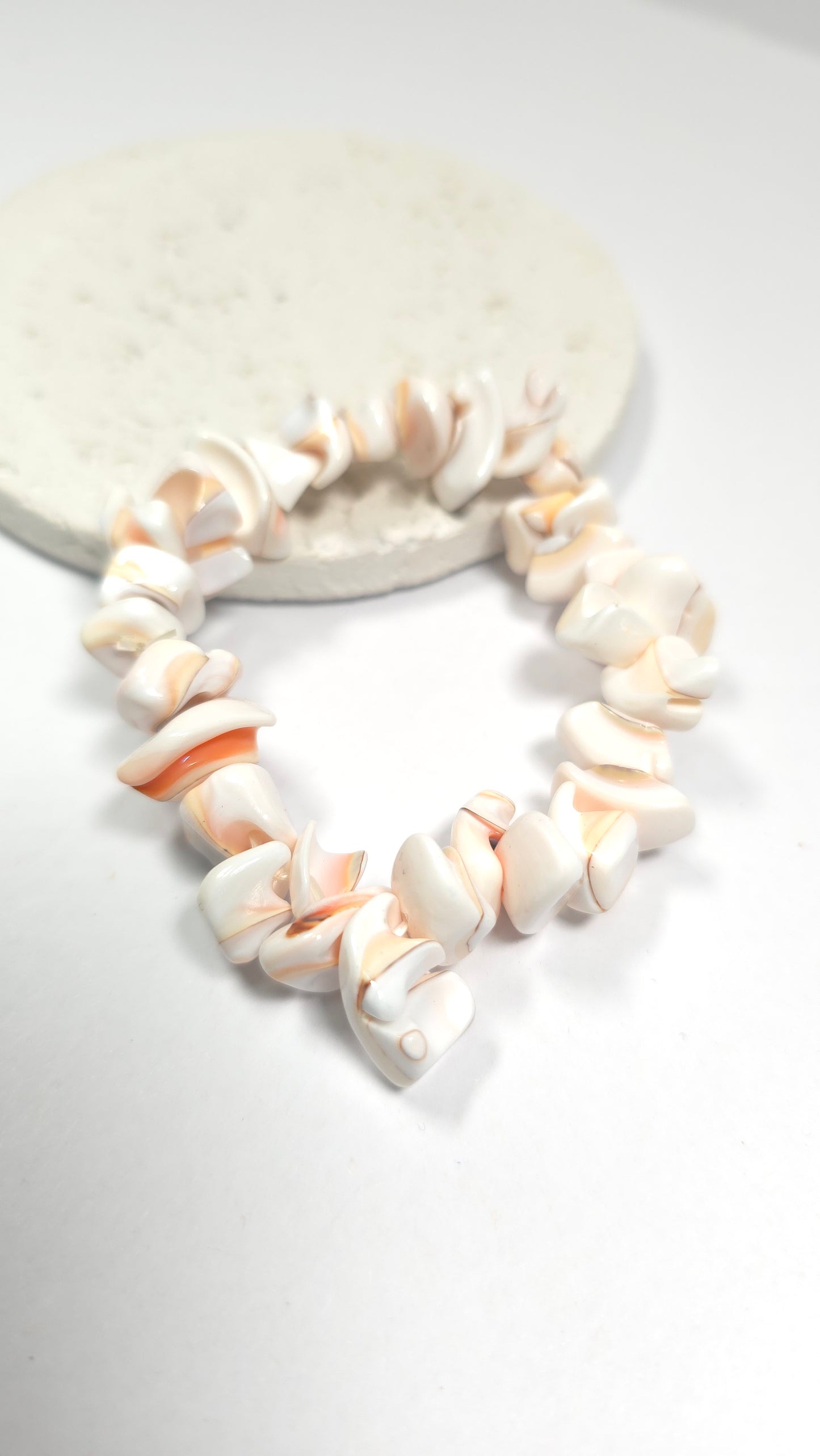 Pulsera de Conchas Naturales "Brisas Marinas"