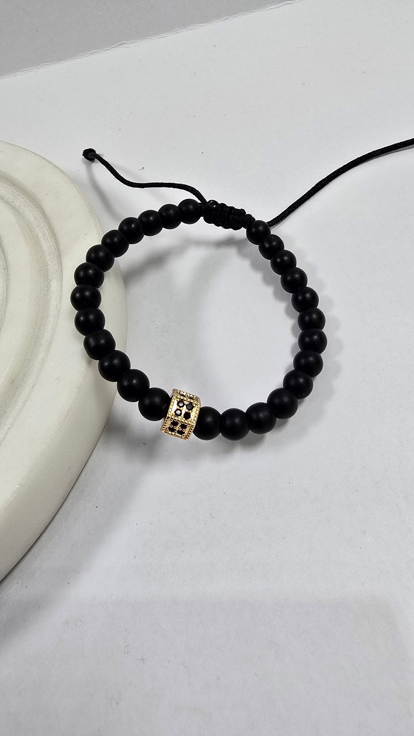 Pulsera "Ébano Dorado" de Piedras Mate