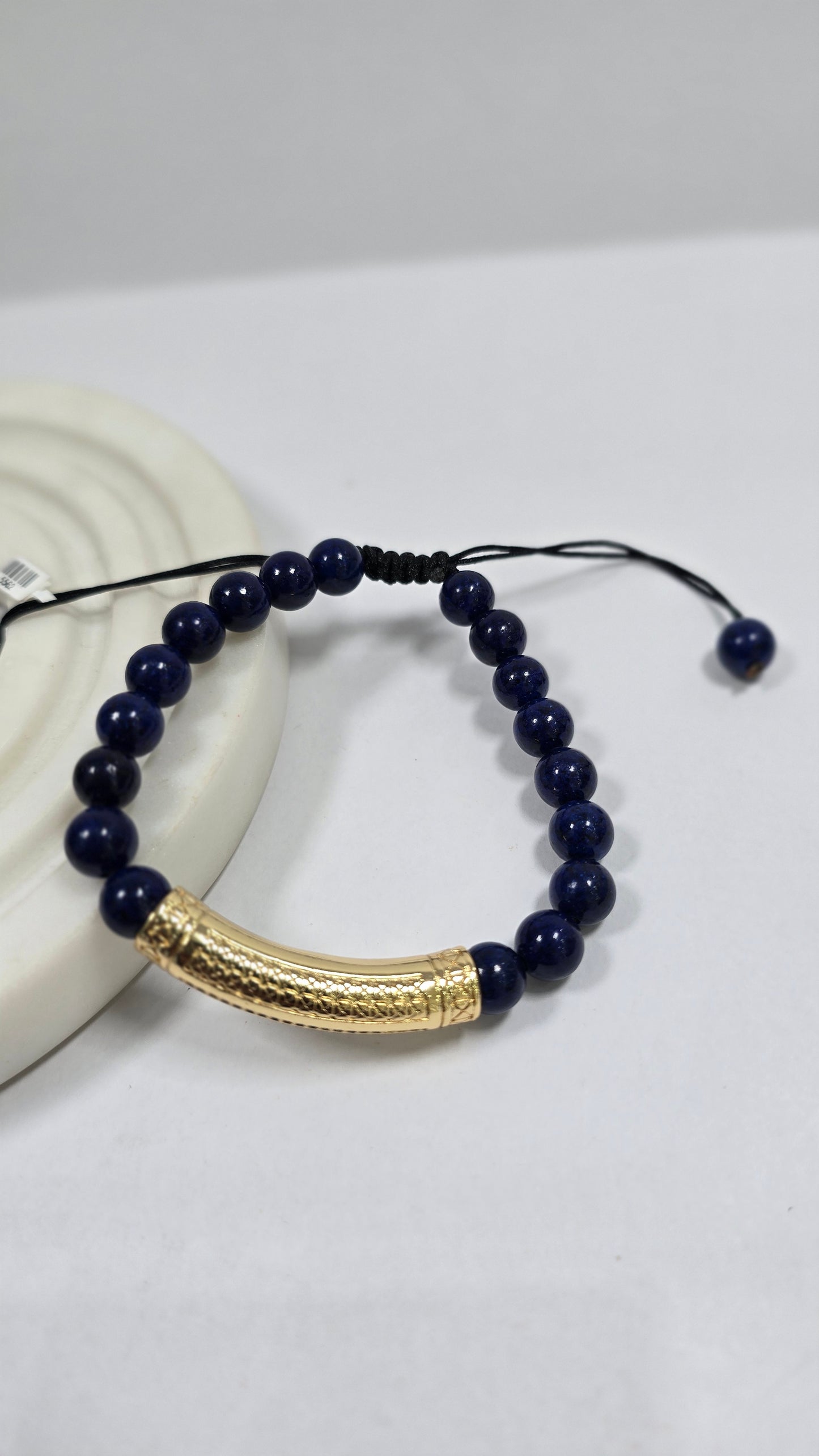 Pulsera "Noche Dorada" de Lapislázuli con Cilindro Texturizado