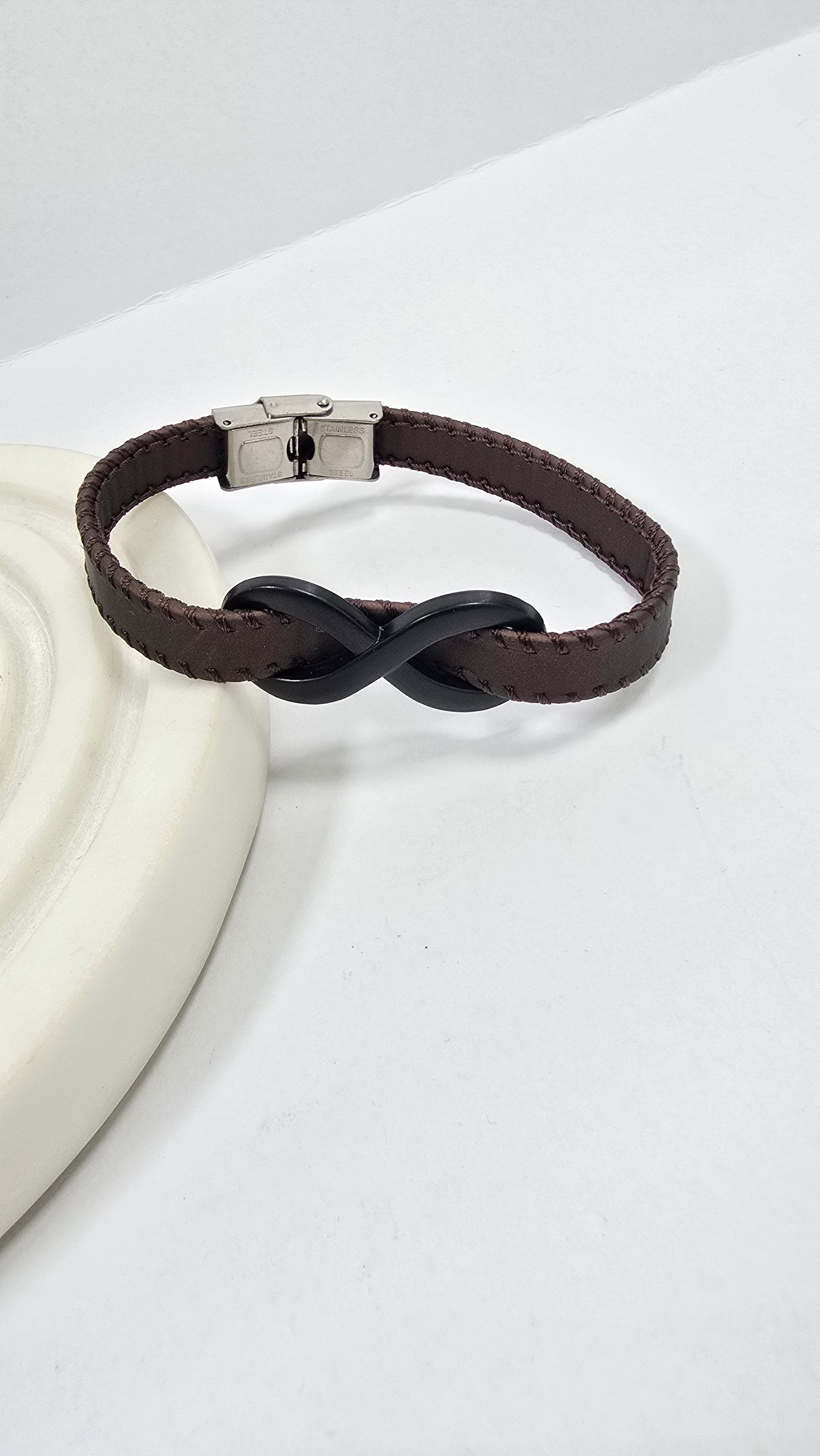 Pulsera de Hombre "Lazo Eterno" | Estilo Moderno y Simbolismo Duradero