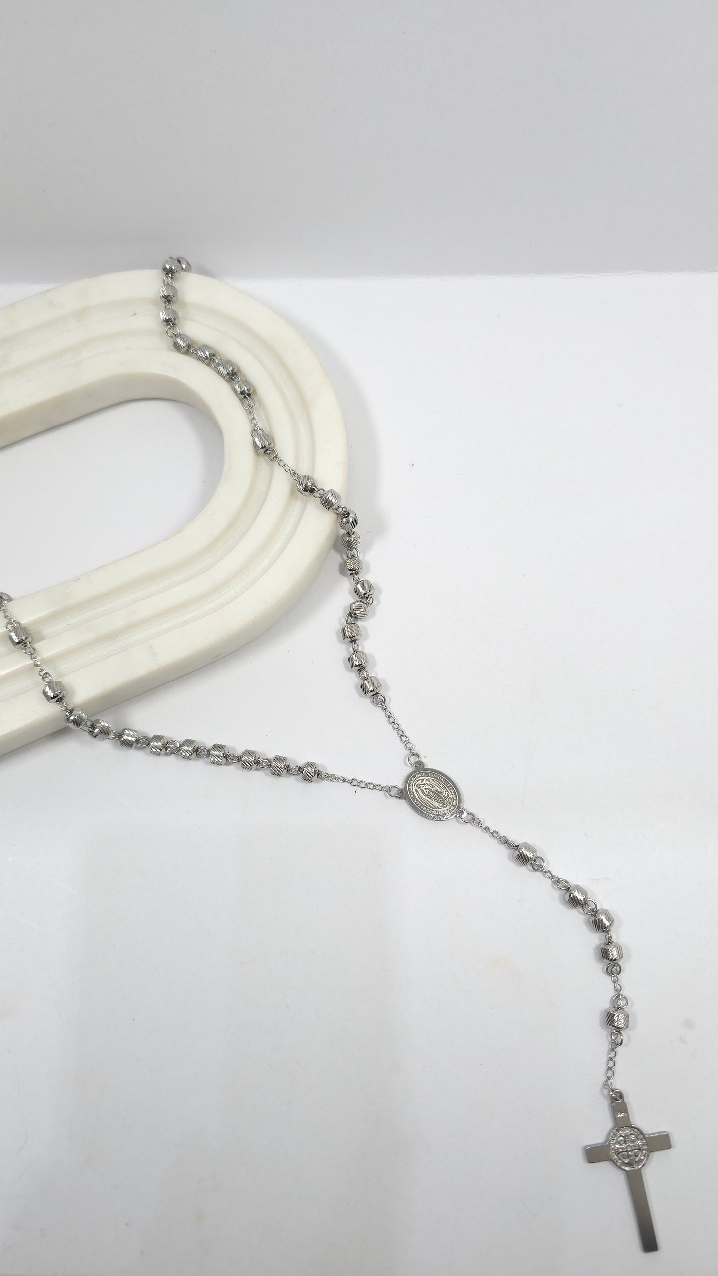 Rosario Protector de Acero "Cruz de San Benito"