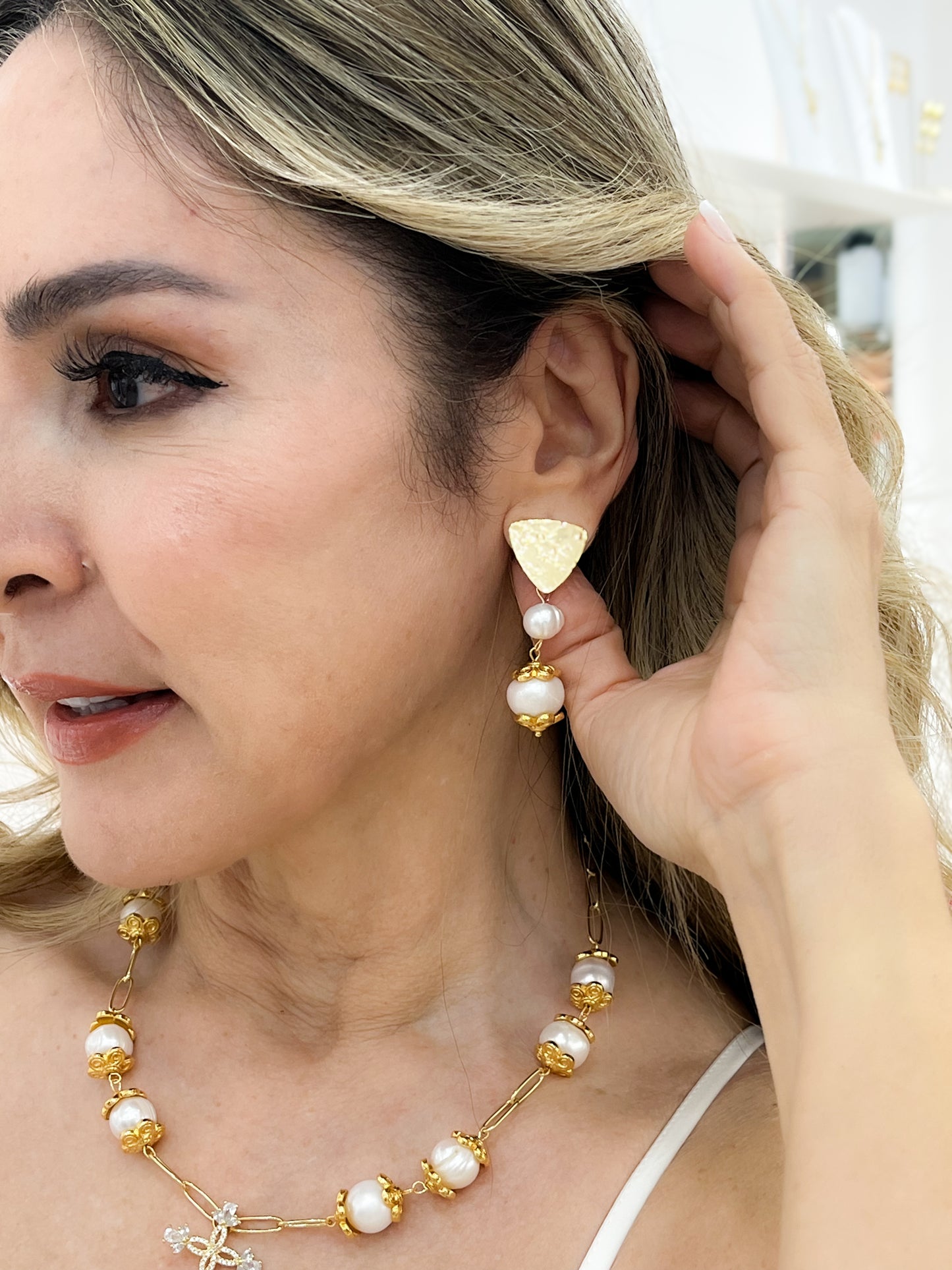 Set Collar + Aretes