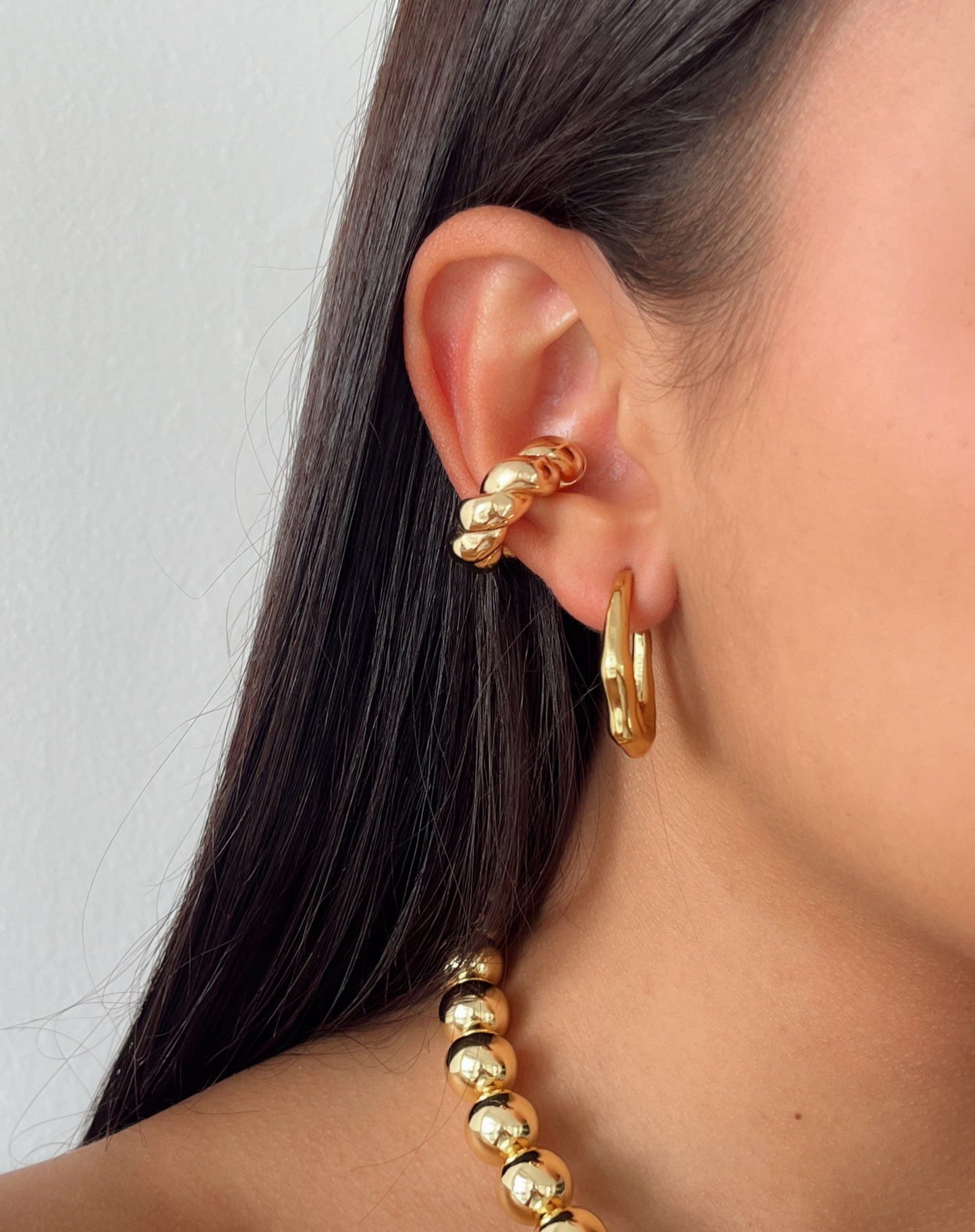 Asimetrik earrings